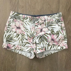 🌸🌿 Prince & Fox Floral Shorts Size 0